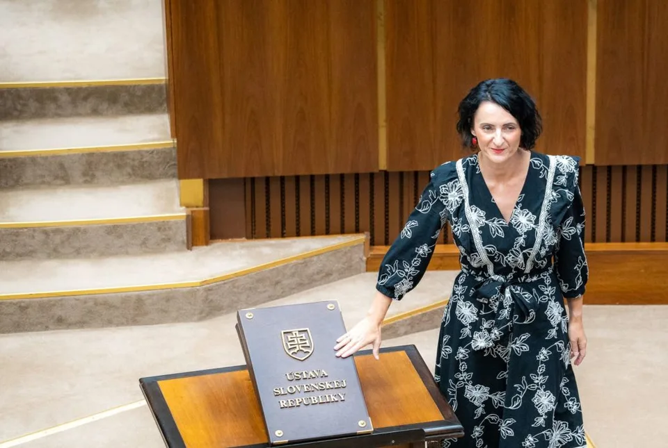 Read more about the article PS považuje deľbu vládnych dotácií za nespravodlivú: Vláda to odmieta