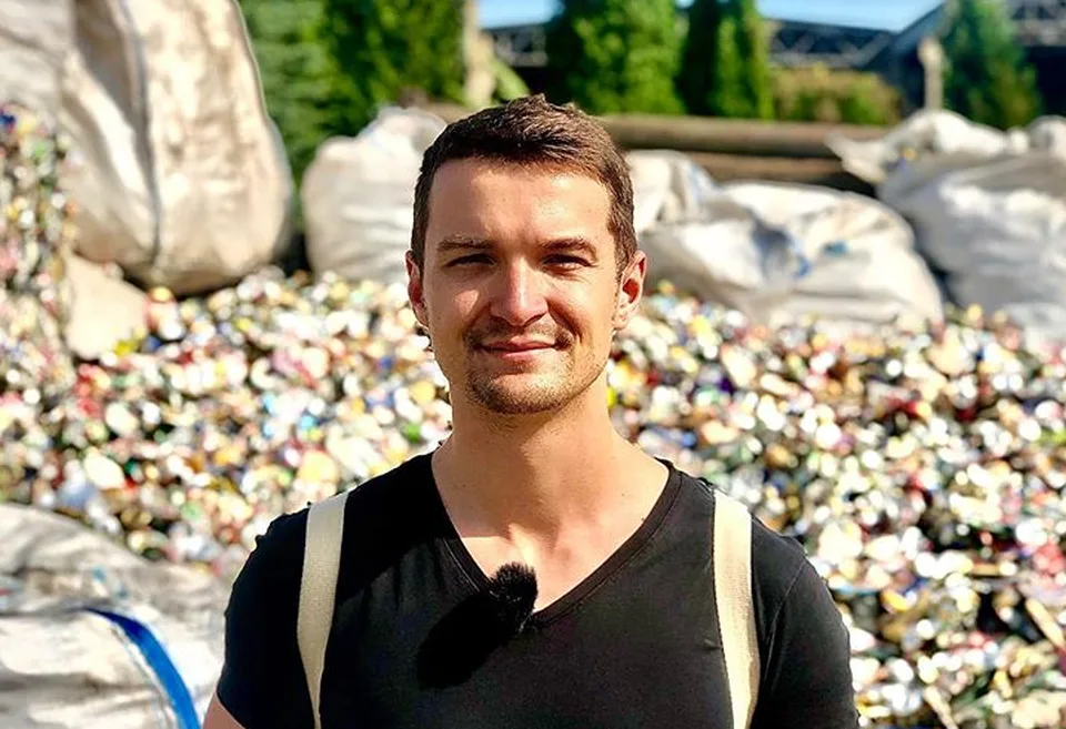 Read more about the article Znepokojený Viktor: Aj takto sa pripravuje na rodičovstvo
