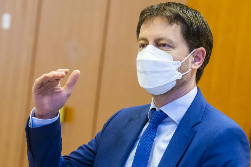Read more about the article Od Veľkej noci závisí, kedy sa začnú uvoľňovať opatrenia