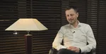 Edurad Heger (OĽANO) na fotografii z videa.
