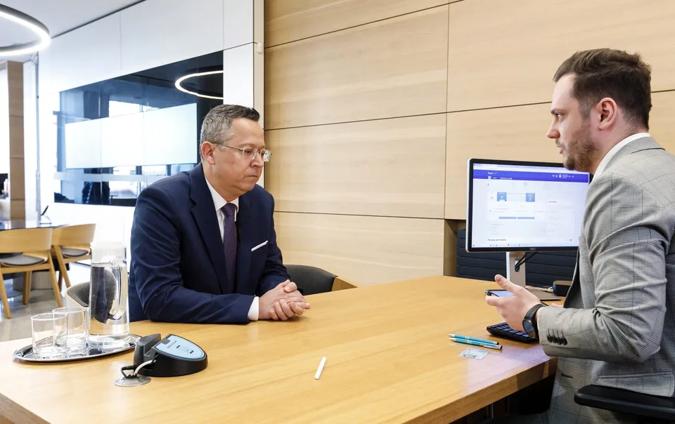 Read more about the article Štát začaľ predávať dlhopisy: Je o nich enormný záujem! Prvé nakúpil aj minister