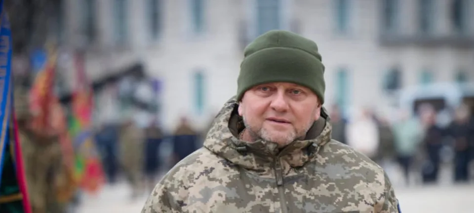 You are currently viewing Zalužnyj: Cena za ukrajinskú ofenzívu do Kurskej oblasti bola príliš vysoká