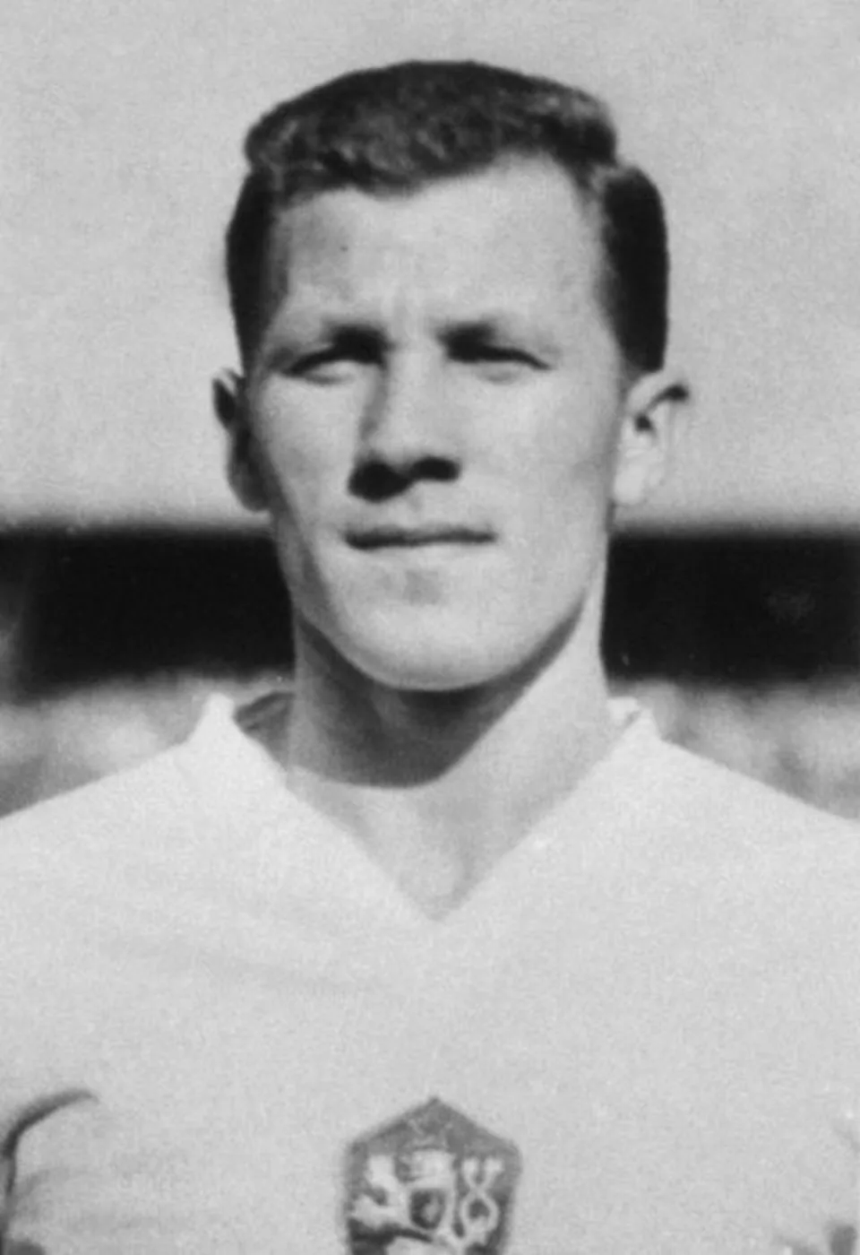Read more about the article Zomrel posledný strieborný futbalista z majstrovstiev sveta v Čile. Dal rozhodujúci gól