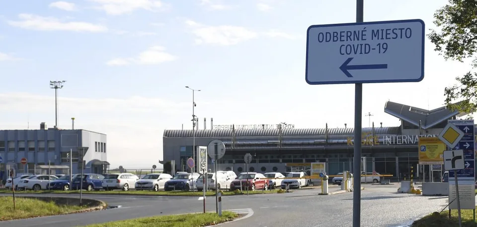Read more about the article Poplach na košickom letisku: Evakuácia kvôli bombe!
