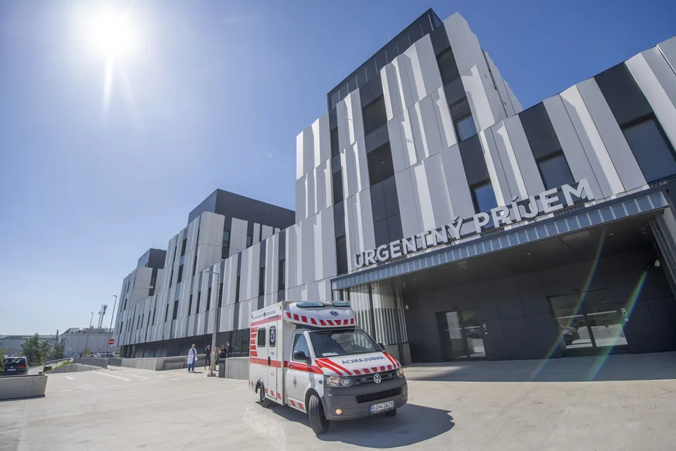 Read more about the article Šok v Boroch: Po prijatí si pýtala nemocnica od pacientov tisíc eur.