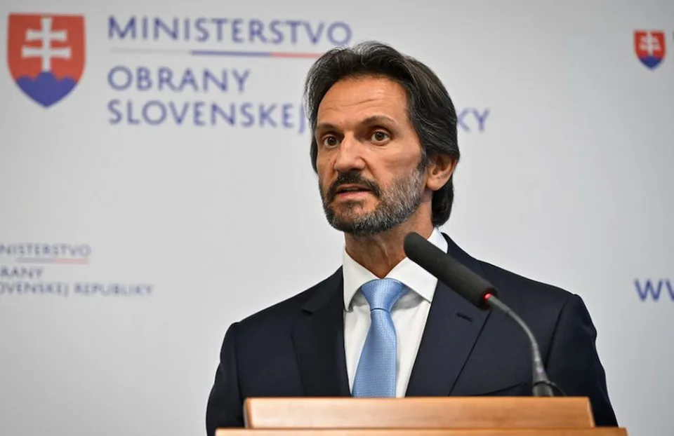 Read more about the article Ministerstvo obrany vyhlásilo výberové konanie na člena predstavenstva DMD Group