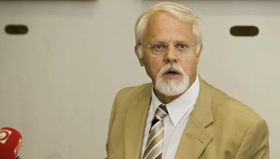 Read more about the article SERIÁL 50 osobností: Tajomstvá mozgu – profesor Michal Novák