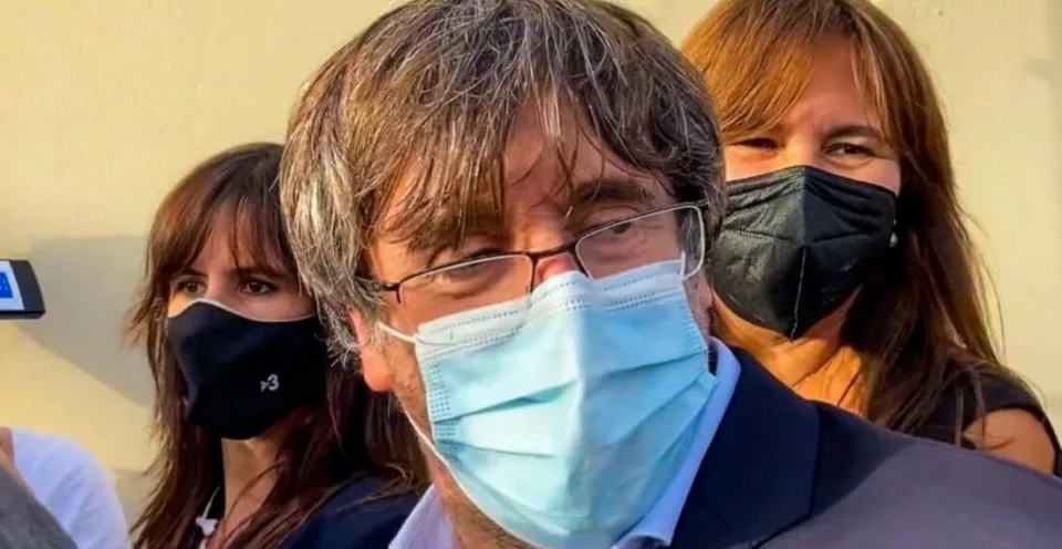 Read more about the article Puigdemont bude mať výsluch 4. októbra, dovtedy môže opustiť Taliansko