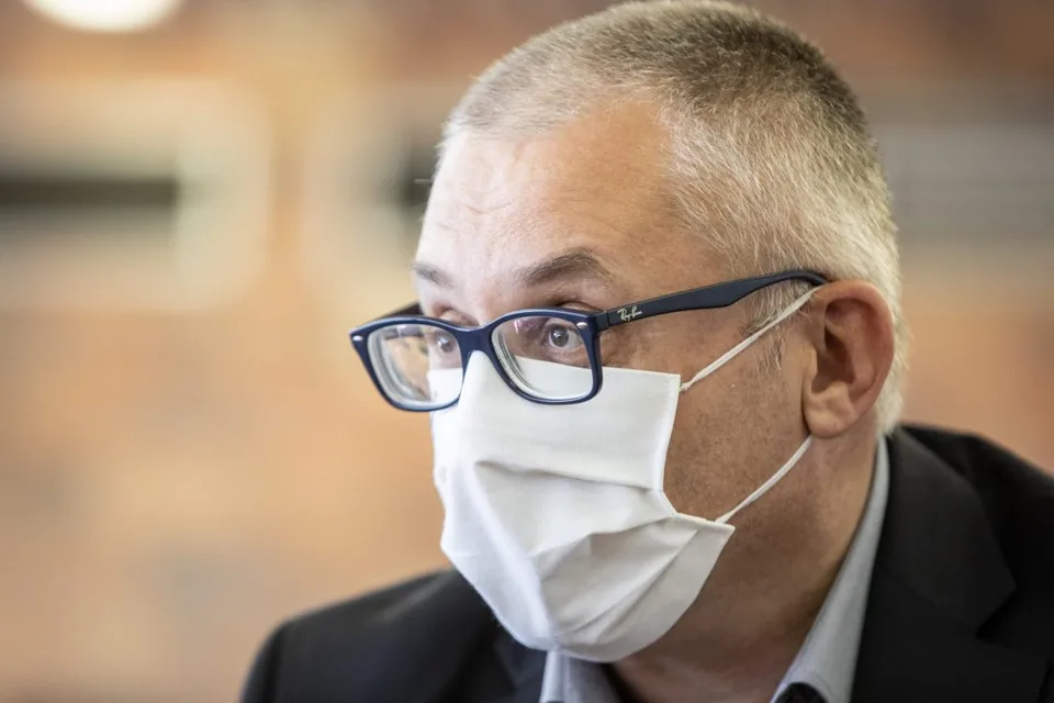 Read more about the article Čo čaká poslancov? Odídenec od Remišovej už predložil návrh o hmotnej zodpovednosti