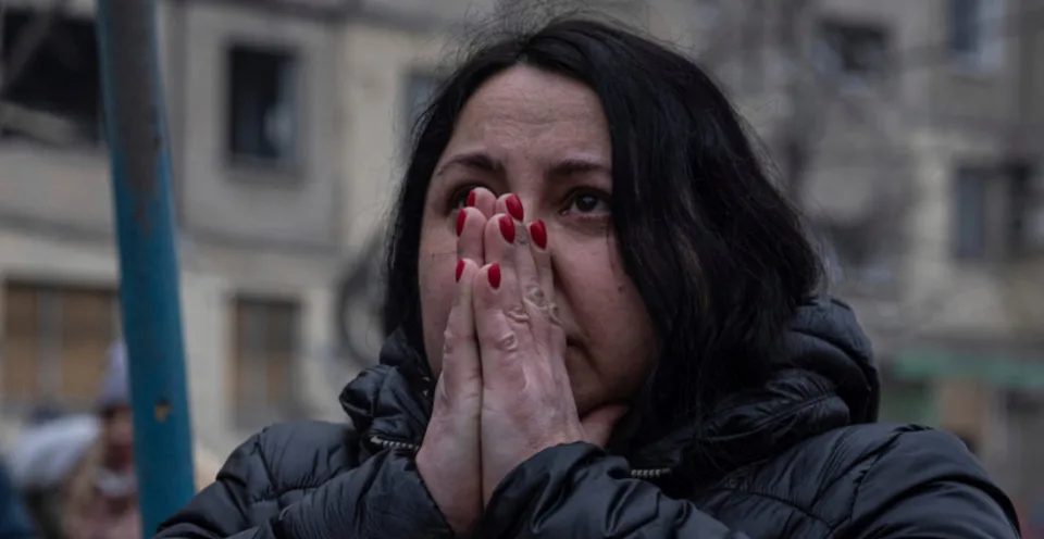Read more about the article Kanada si predvolala ruského veľvyslanca. Za útok na bytovku v Dnipre
