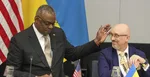 Americký minister obrany Lloyd Austin v utorok pricestoval na vopred neohlásenú návštevu Iraku. T