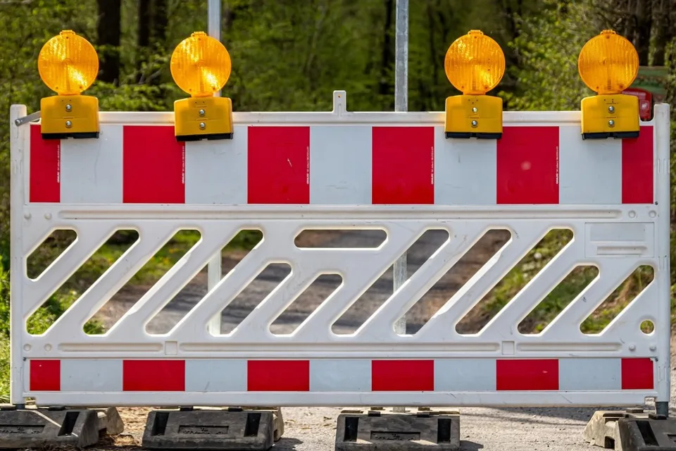 Read more about the article Chodníky na križovatke dočasne uzatvorili
