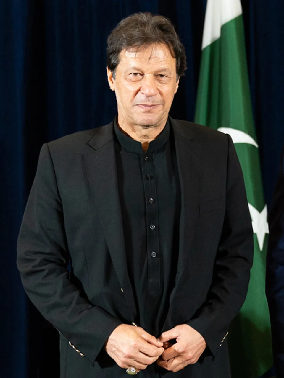 Read more about the article Pakistan: Odsúdili bývalého premiéra za korupciu, ten vyzýva stúpencov na pokoj