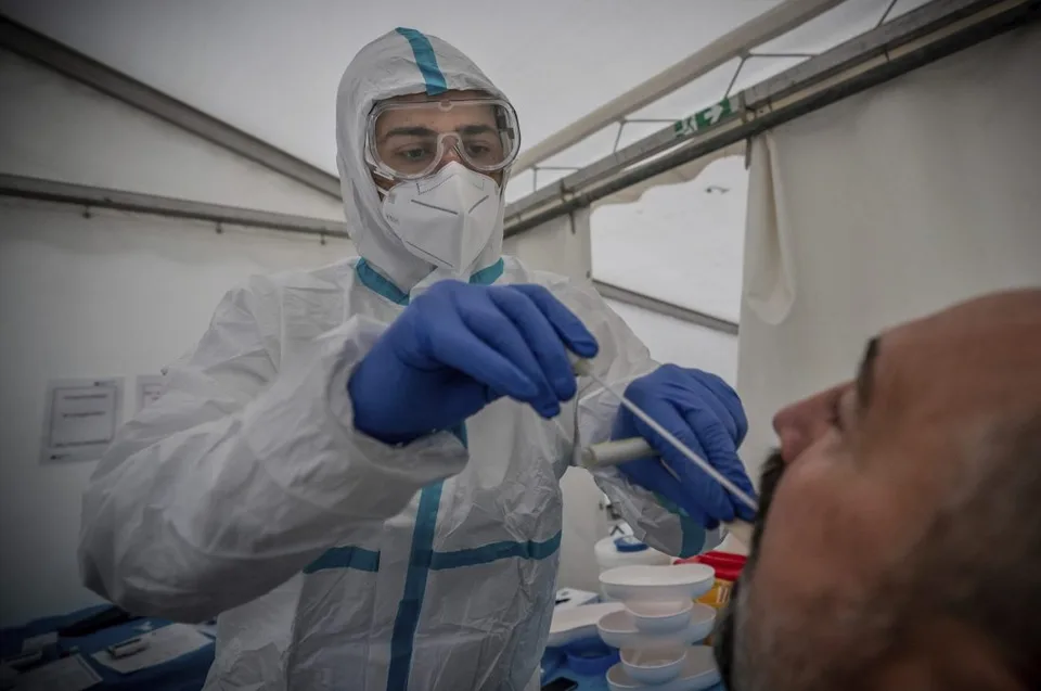 Read more about the article Na svete je nový test špeciálne na omikron