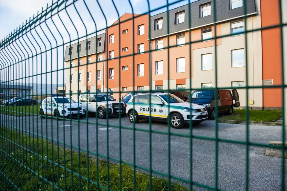 Read more about the article Korupcia pri Vietnamcoch a matrikároch. Do väzby idú dve osoby
