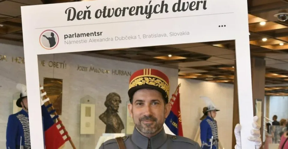 Read more about the article Majú z ľudí strach, alebo ide naozaj o zdravie? Pre občanov 1. septembra parlament neotvoria!