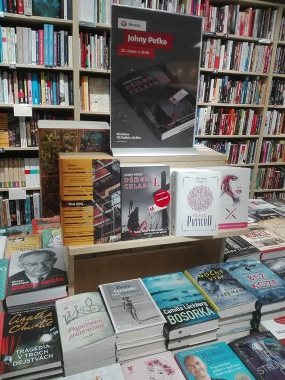 Read more about the article Maďarsko: Uložili vysokú pokutu pre nesprávnu distribúciu kníh s LGBTQ obsahom