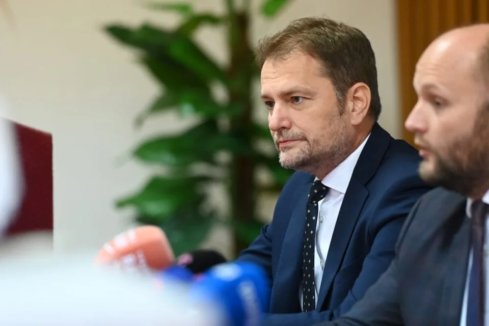 Read more about the article Tomáš OSTRO o Matovičovej volebnej “korupcii”: Jeho plán kúpiť si voličov nevyšiel!