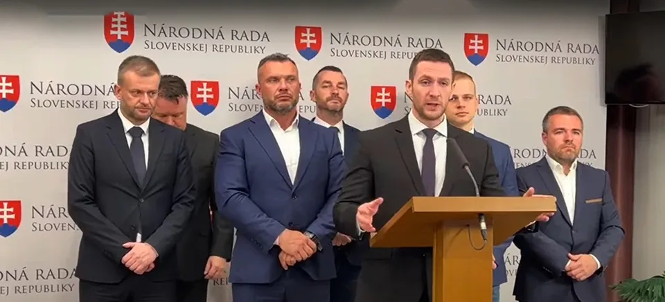 Read more about the article VIDEO Uhrík: Občania majú strach z manipulácie volieb! Prichádzame s opatreniami