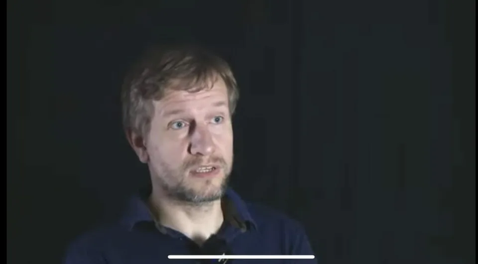 Read more about the article VIDEO Wiesenbacher BEZ CENZÚRY: V prípade Assangea by sa Slovensko malo postaviť USA!