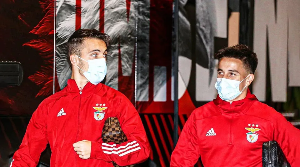 Read more about the article Policajná razia v sídlach Benficy a Sportingu Lisabon