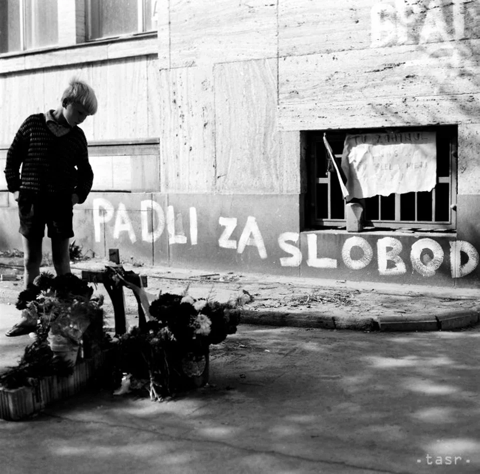 Read more about the article Pripomíname si 55. výročie od invázie vojsk Varšavskej zmluvy na naše územie