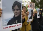 Irán popravuje demonštrantov