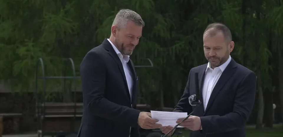Read more about the article VIDEO Trapas novej Pellegriniho posily: Rečnil na proteste kotlebovcov?