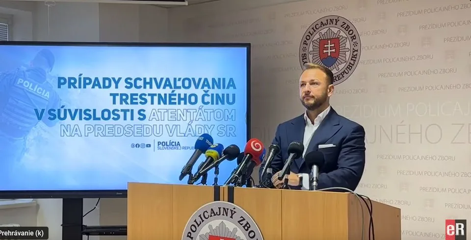 Read more about the article VIDEO Stand-up komik vo väzbe za výroky o atentáte na Fica: O jeho osude rozhodne Najvyšší súd