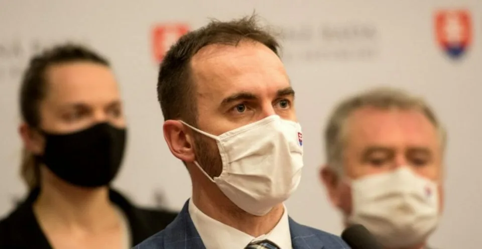 Read more about the article Šipoš verí v schválenie súdnej mapy, Blanár o situáciu v koalícii: Pri každej reforme sa len hádajú!