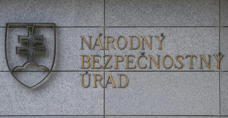 Read more about the article Vláda nestihla zablokovať tzv. dezinformačné weby. Budú o nich rozhodovať súdy?