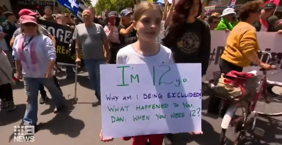 Read more about the article VIDEO Koniec segregácii! Tisíce ľudí v Austrálii vyšli do ulíc miest, žiadali aj uväznenie premiéra