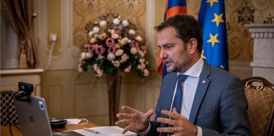 Read more about the article FOTO Matovič opäť terčom posmechu: Vtipkári si ho TVRDO podali