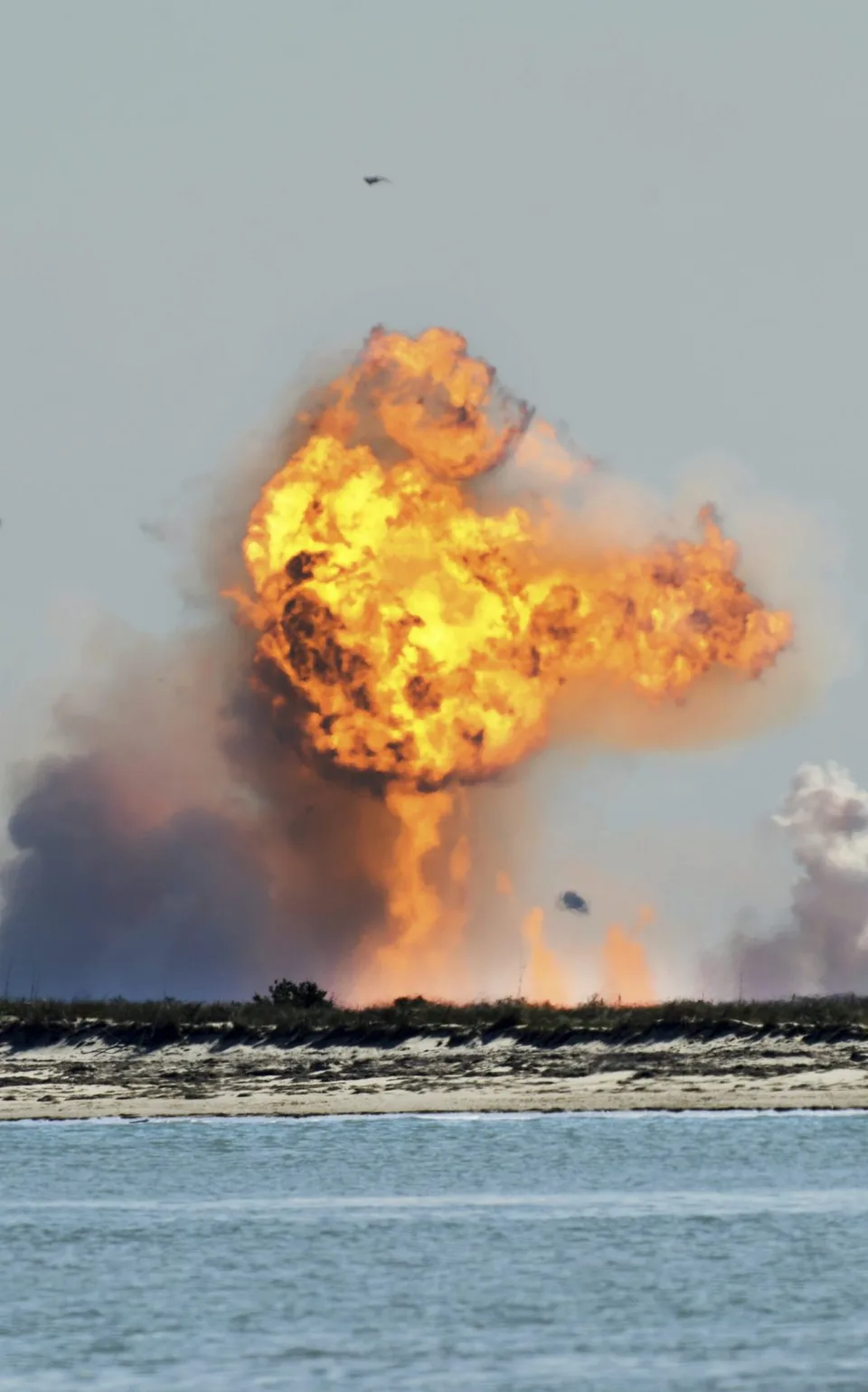 You are currently viewing Najnovší prototyp vesmírnej lodeStarship explodoval