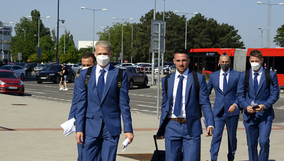 Read more about the article Slováci odleteli do Ruska, Škriniar: Prvý zápas bude dôležitý