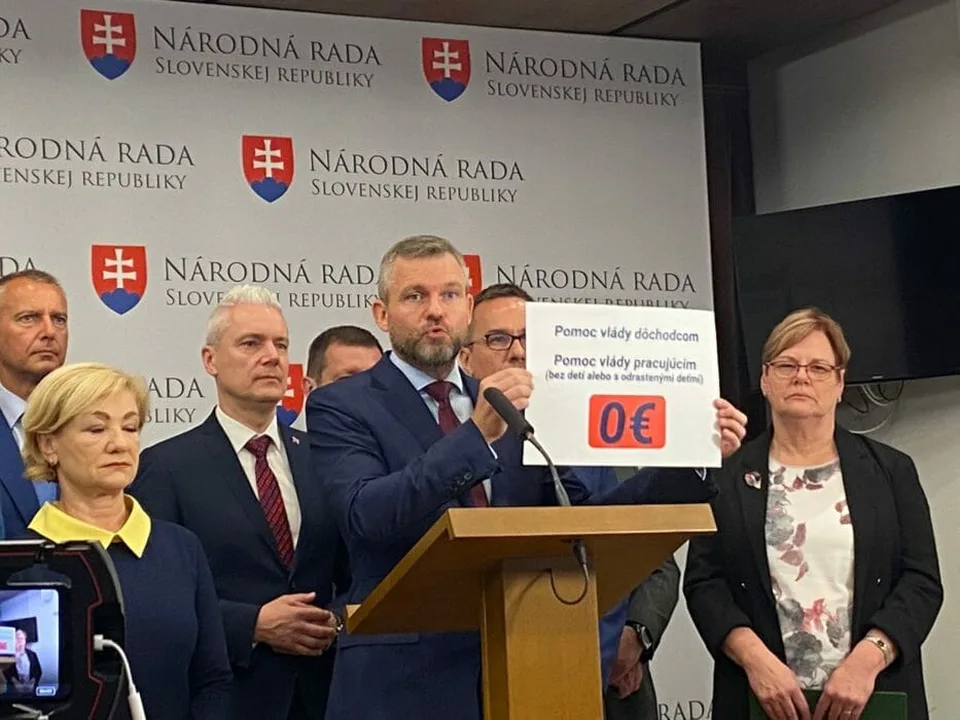 Read more about the article Koalícia ide spraviť zo Slovenska potravinové peklo, tvrdí Hlas-SD