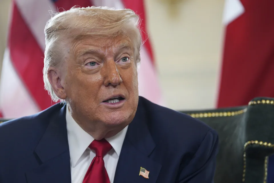 Read more about the article Trumpovi sa opäť zaplietol jazyk, neuveríte, akú hlúposť vyslovil na summite NATO v Turecku!