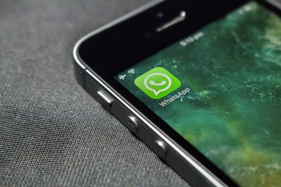 Read more about the article Príčinou výpadku Facebooku, Instagramu a WhatsApp bola chybná konfigurácia