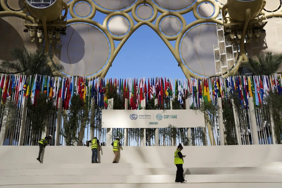Read more about the article Summit COP28 sa predlžuje! Krajiny stále nenašli kompromis v klimatickej dohode
