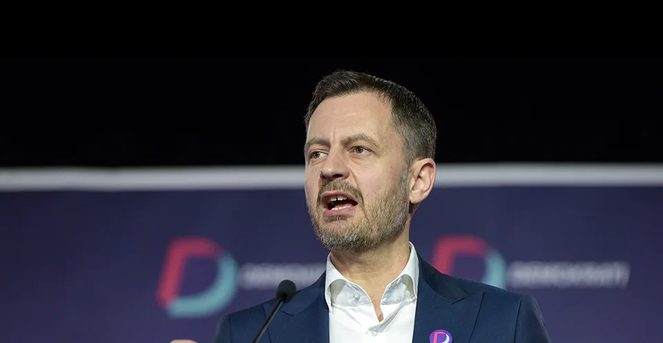 Read more about the article VIDEO Hegerove otočky pri referende: Demokrati ním zachraňujú Slovensko, Smer vraj len vyhadzoval peniaze