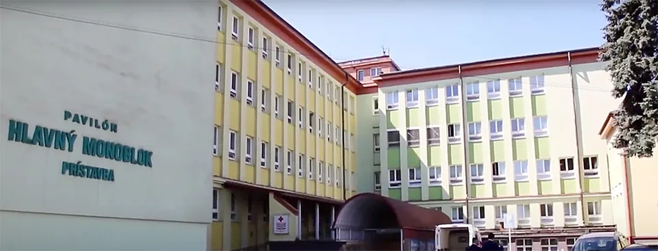 Read more about the article Nemocnica nevylučuje pre zlú situáciu zlučovanie oddelení