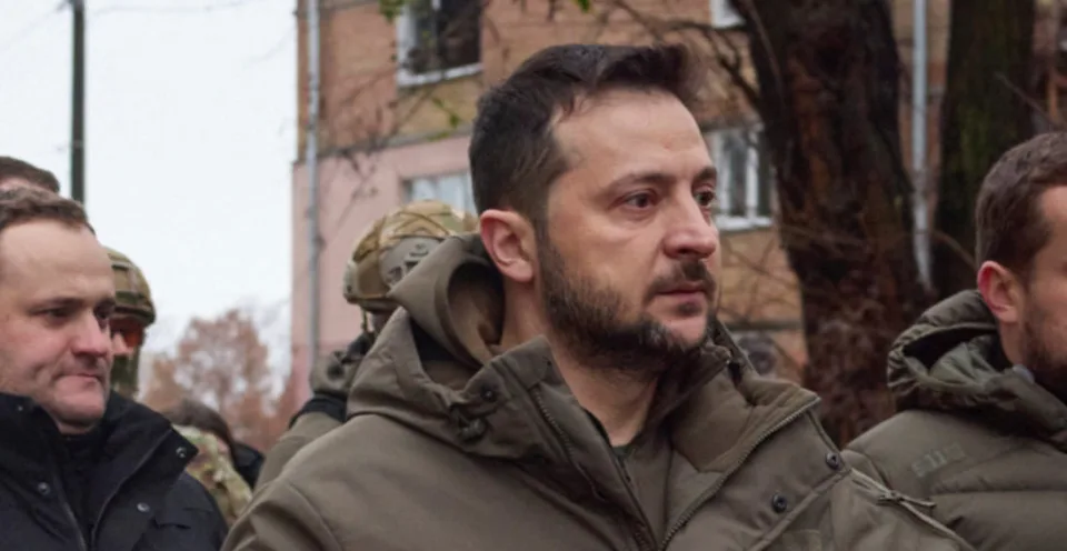 Read more about the article Zelenskyj na fronte: Navštívil špeciálne jednotky pri Bachmute. Prišiel si vypočuť hlásenie od velenia