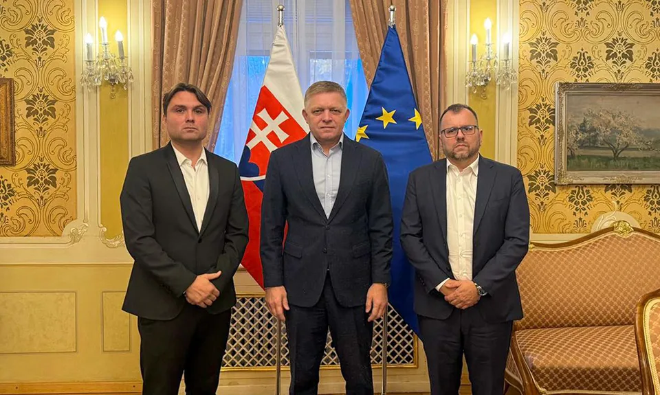 You are currently viewing Premiér: Spolunažívanie Slovákov a Maďarov je dôležité pre stabilitu krajiny