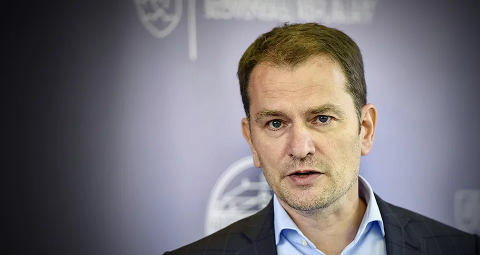 Read more about the article Reakcie na Kollárov odchod: Niektorým išiel na nervy, iným bude chýbať