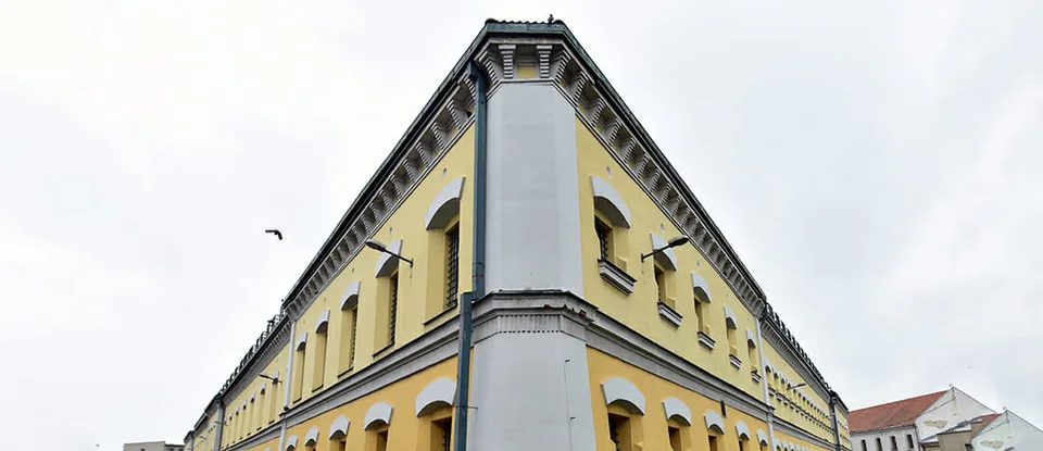 Read more about the article Balíky do leopoldovskej väznice označili psy ako možnú výbušninu. Podozrenie sa nepotvrdilo
