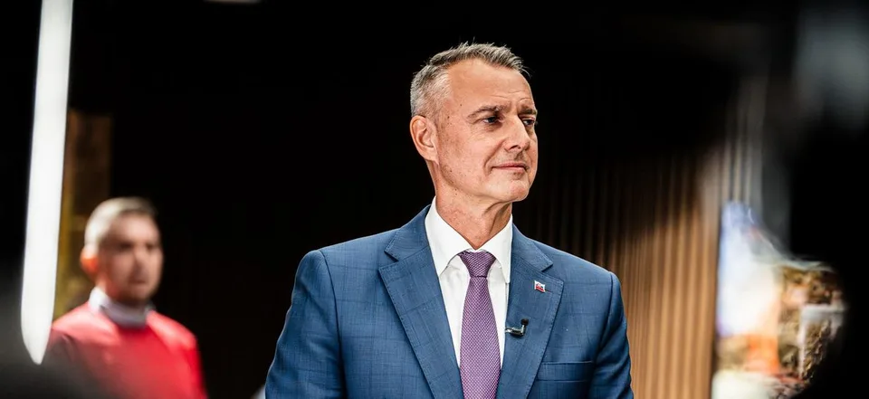 Read more about the article VIDEO Raši: Vo voľbách do europarlamentu, rozhodujte správne! Voľte našich zo strany Hlas-SD