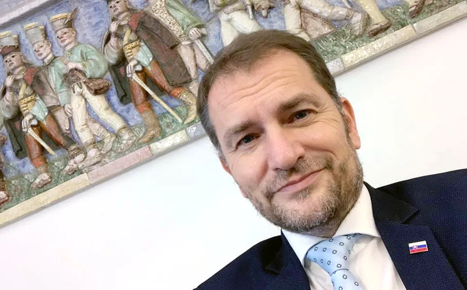 Read more about the article Toto sa nerobí pán premiér! Facebook zrátal Matovičovi porušovanie pravidiel