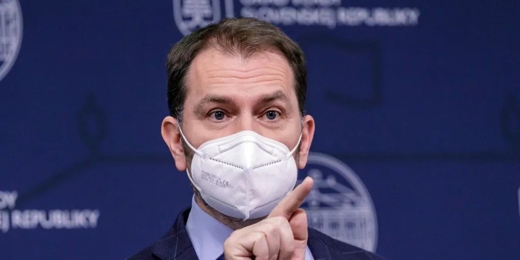Podpredseda vlády a minister financií SR Igor Matovič počas tlačového brífingu na tému Sputnik V.