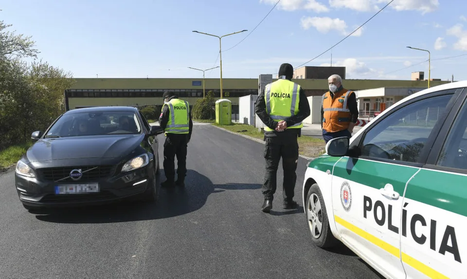 Read more about the article Pozor! Od 1. mája prichádzajú zmeny v zákone. Pokutovať vás nebude už iba polícia