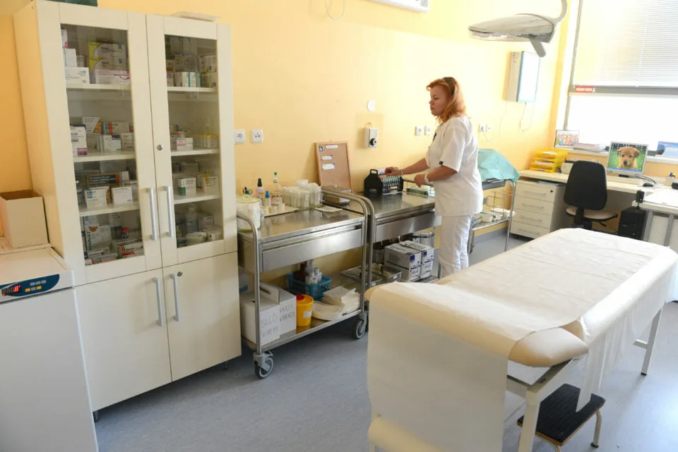Read more about the article Ak nám nezvýšite zdroje, ceny nám zlámu väz! Poukazujú ambulantní lekári